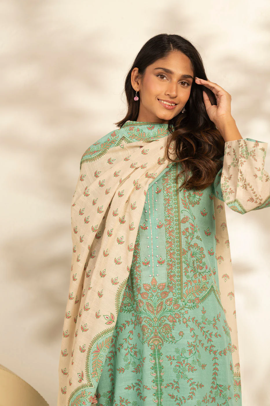 Alkaram FW-93.1-25-1-Turquoise Winter Collection 2025 - Image 2