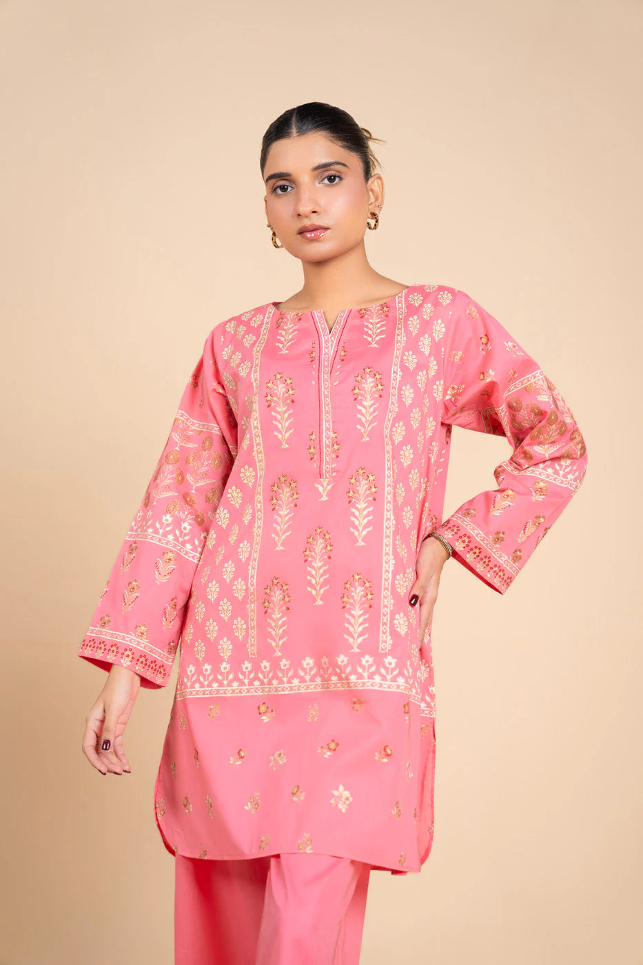 Alkaram GFSU6040-Pink Hello Winter Woman 2026