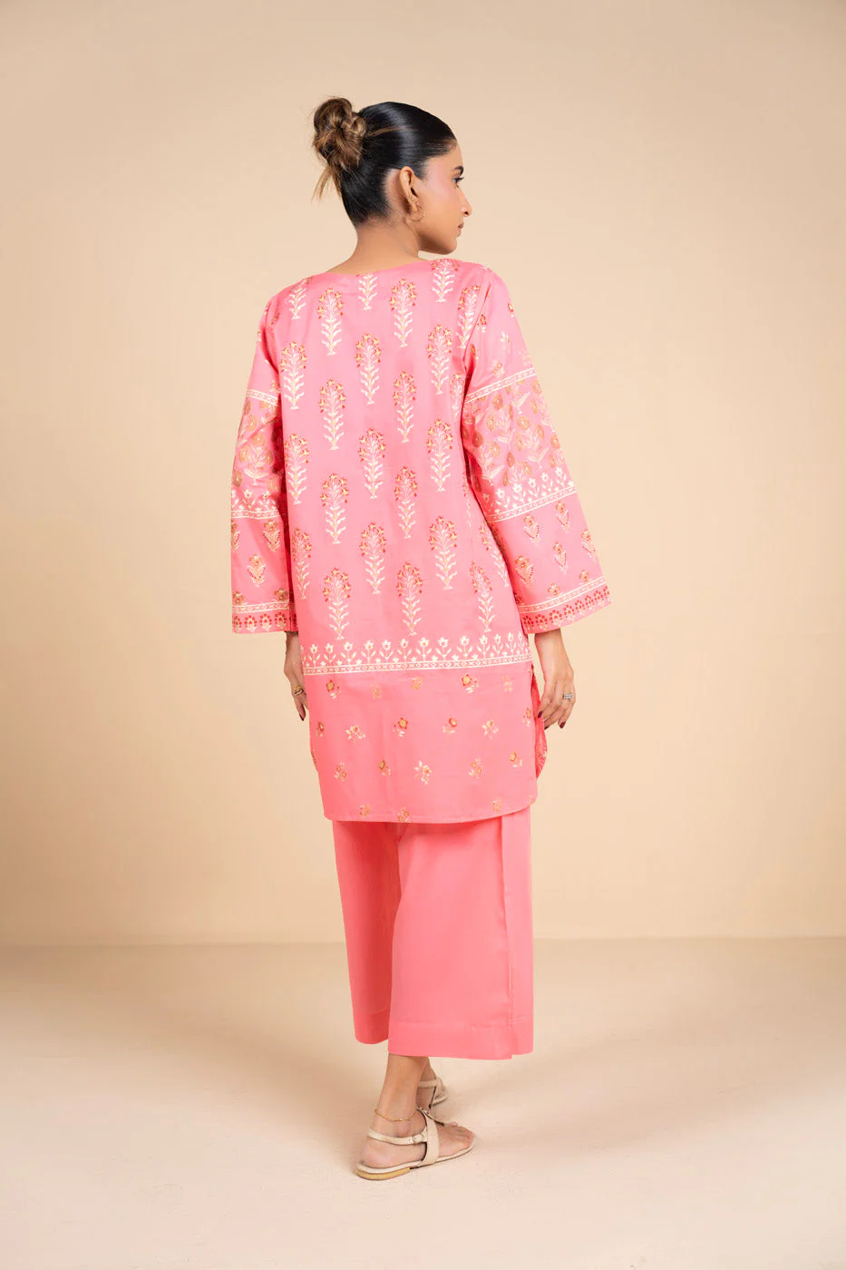 Alkaram GFSU6040-Pink Hello Winter Woman 2026 - Image 2