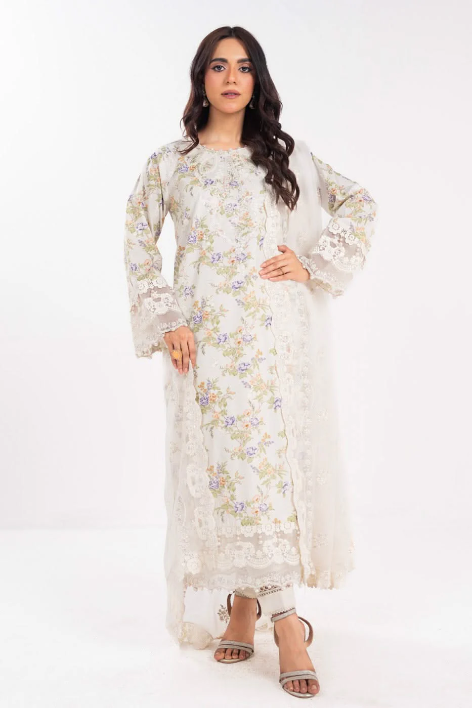 Alkaram LL-07-25-1-Cream Luxury Lawn Summer 2025