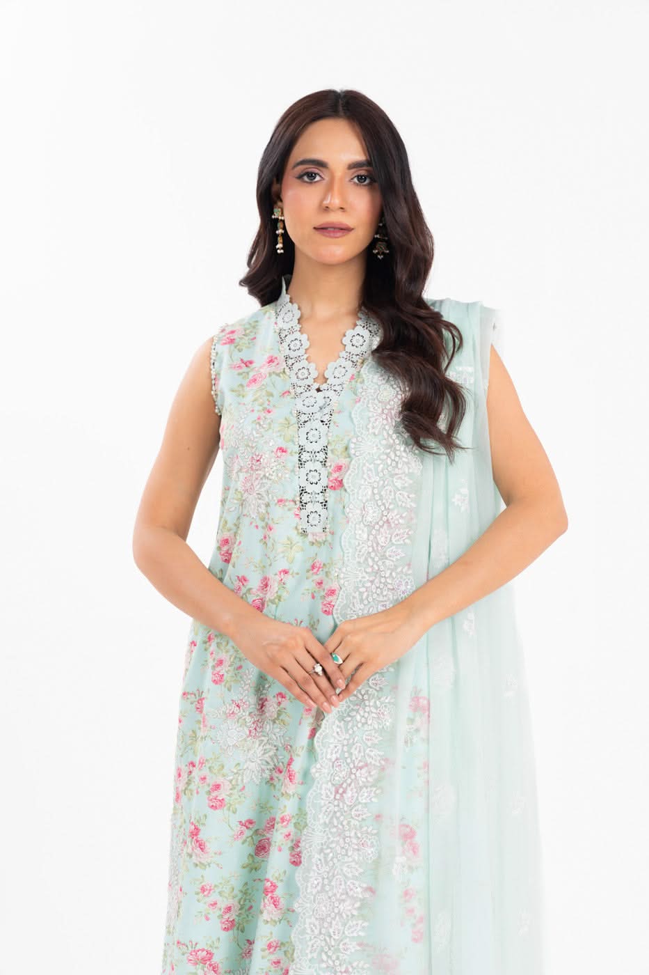 Alkaram LL-08-25-1-Aqua Luxury Lawn Summer 2025 - Image 2