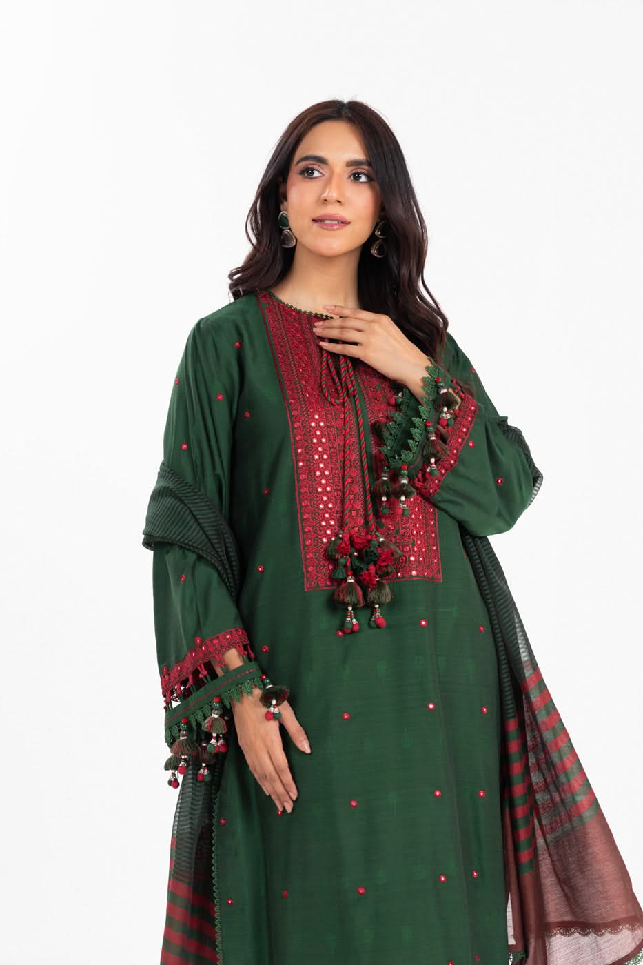Alkaram LL-18-25-1-Forest-Green Luxury Lawn Summer 2025 - Image 2