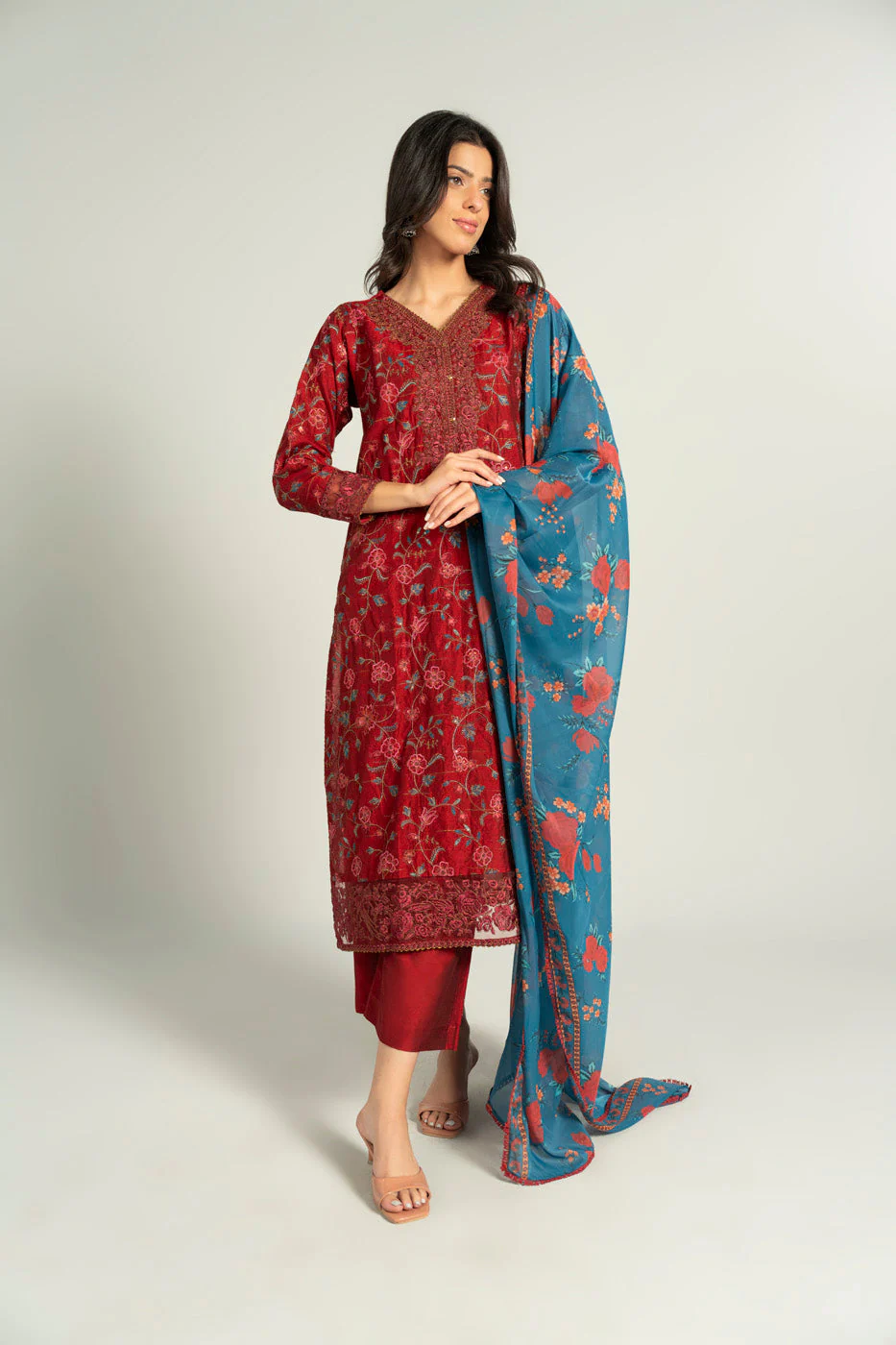 Alkaram LPE146-9-3P25-Red Hello Winter Woman 2026