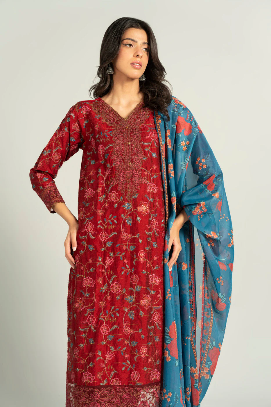 Alkaram LPE146-9-3P25-Red Hello Winter Woman 2026 - Image 2