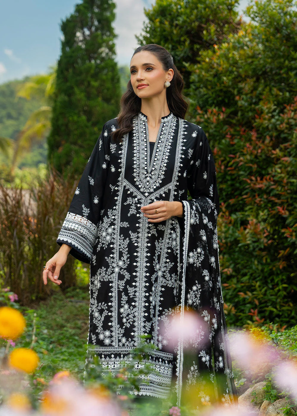 Alkaram M-20-26-Black Meraki 2026 - Image 2