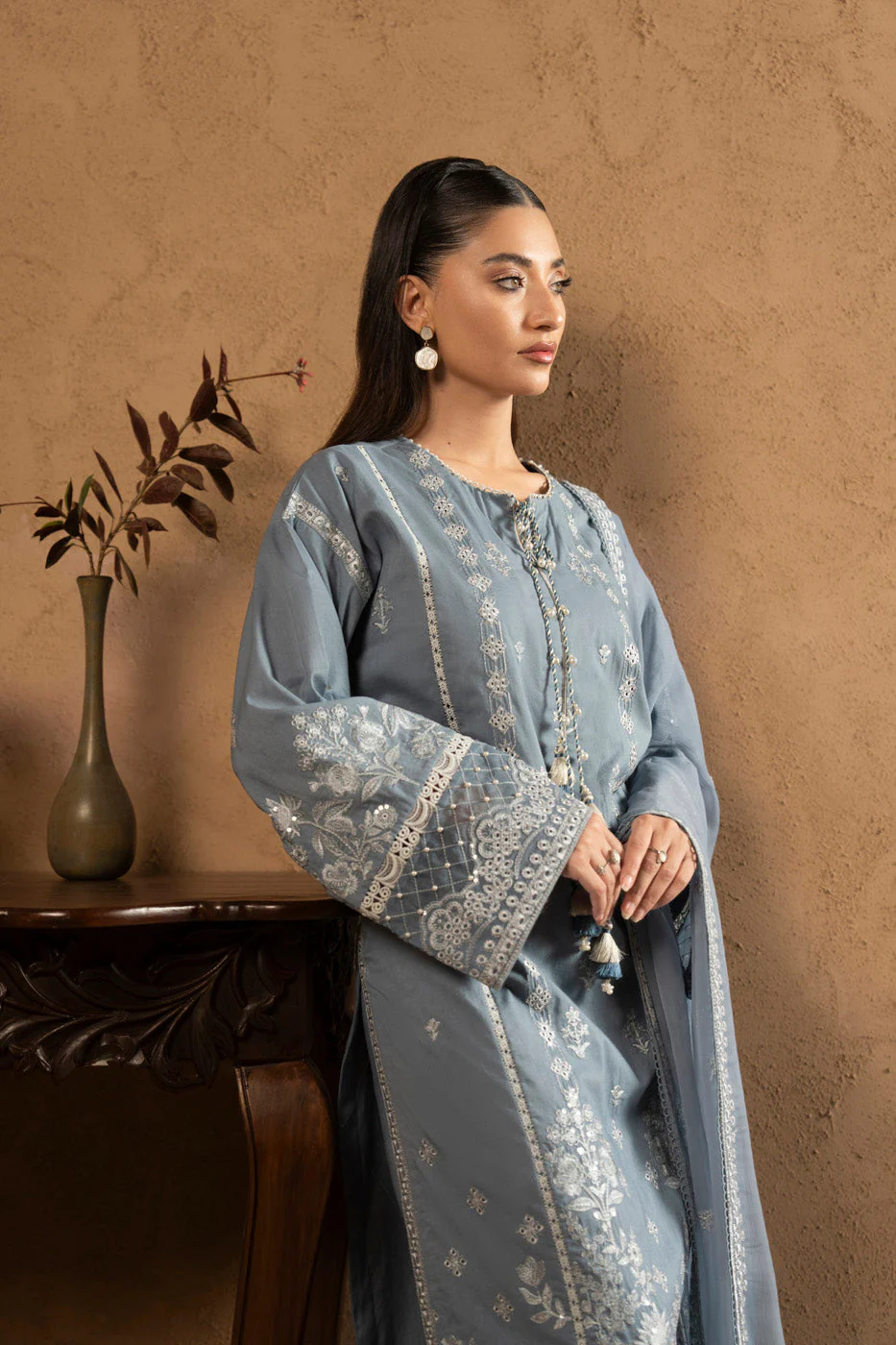 Alkaram M-24-26-Grey Meraki 2026 - Image 2