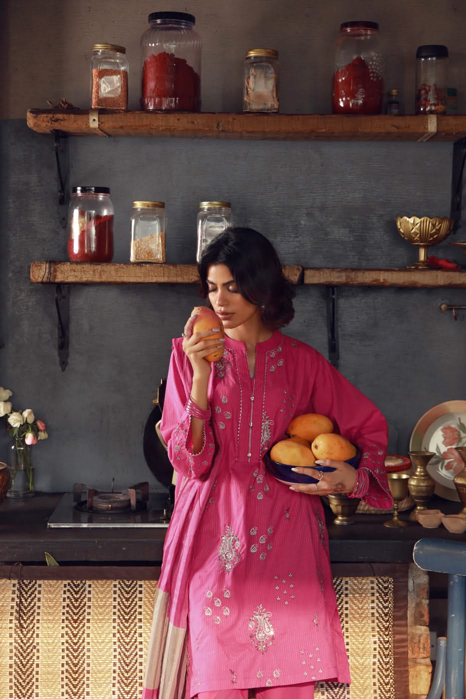 Alkaram Studio GFSU5944-Pink Husn-E-Eid 2025 - Image 2