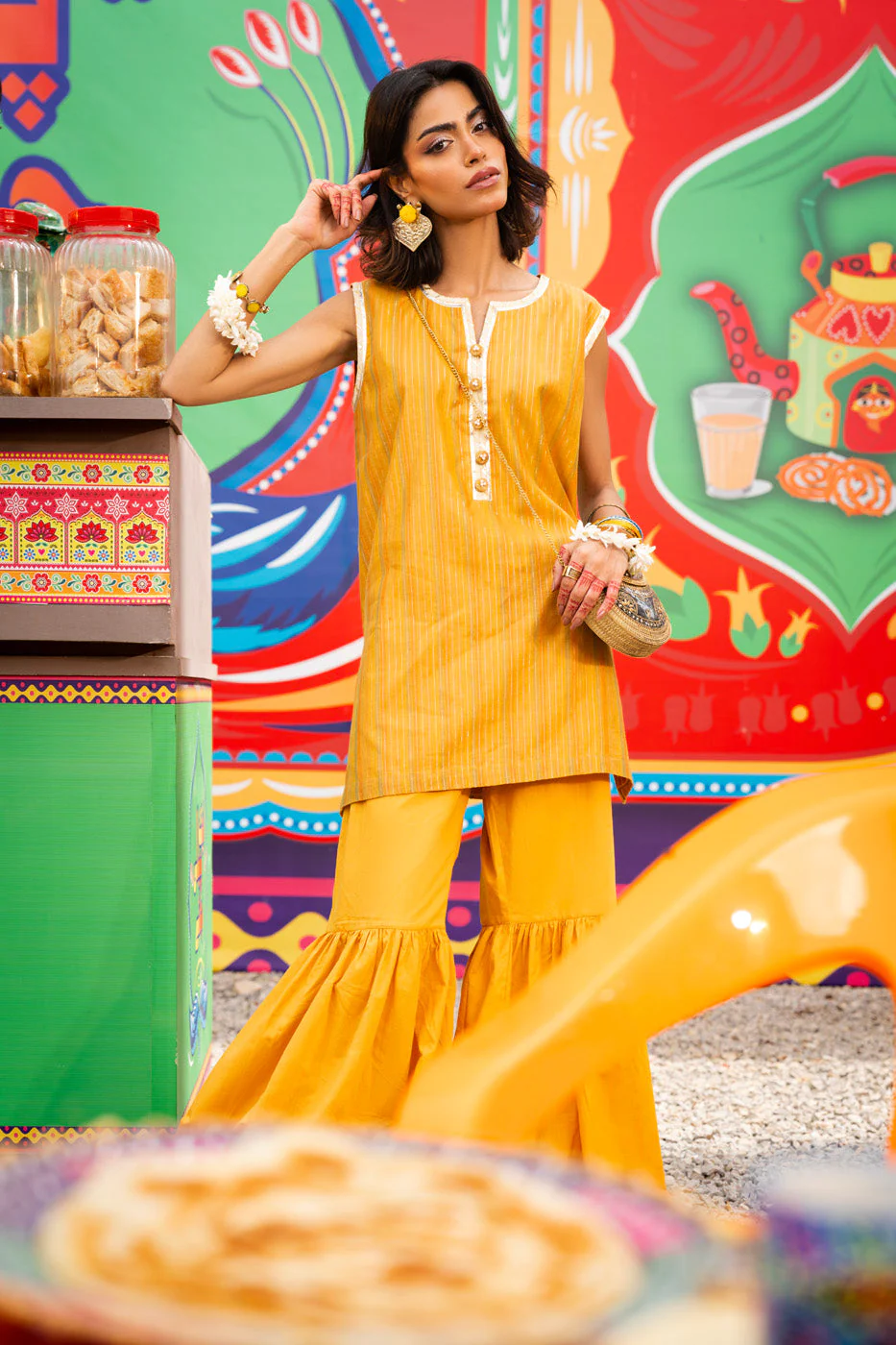 Alkaram Studio GFSU6069-Yellow Husn-E-Eid 2025 - Image 2