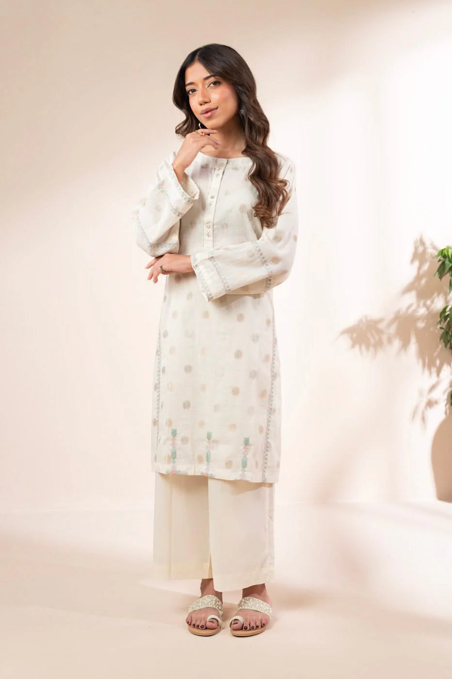 Alkaram Studio GFSU6072-Off White Husn-E-Eid 2025