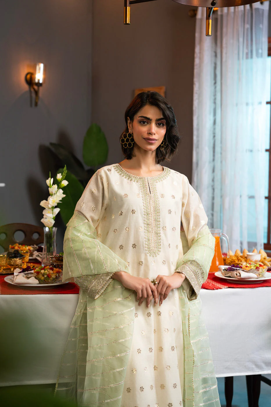 Alkaram Studio GFSU6094-Off White Husn-E-Eid 2025 - Image 2