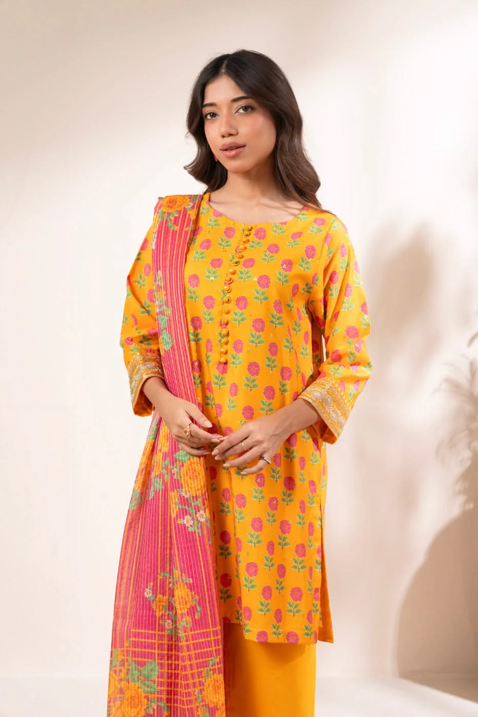 Alkaram Studio GFSU6134-Yellow Husn-E-Eid 2025 - Image 2