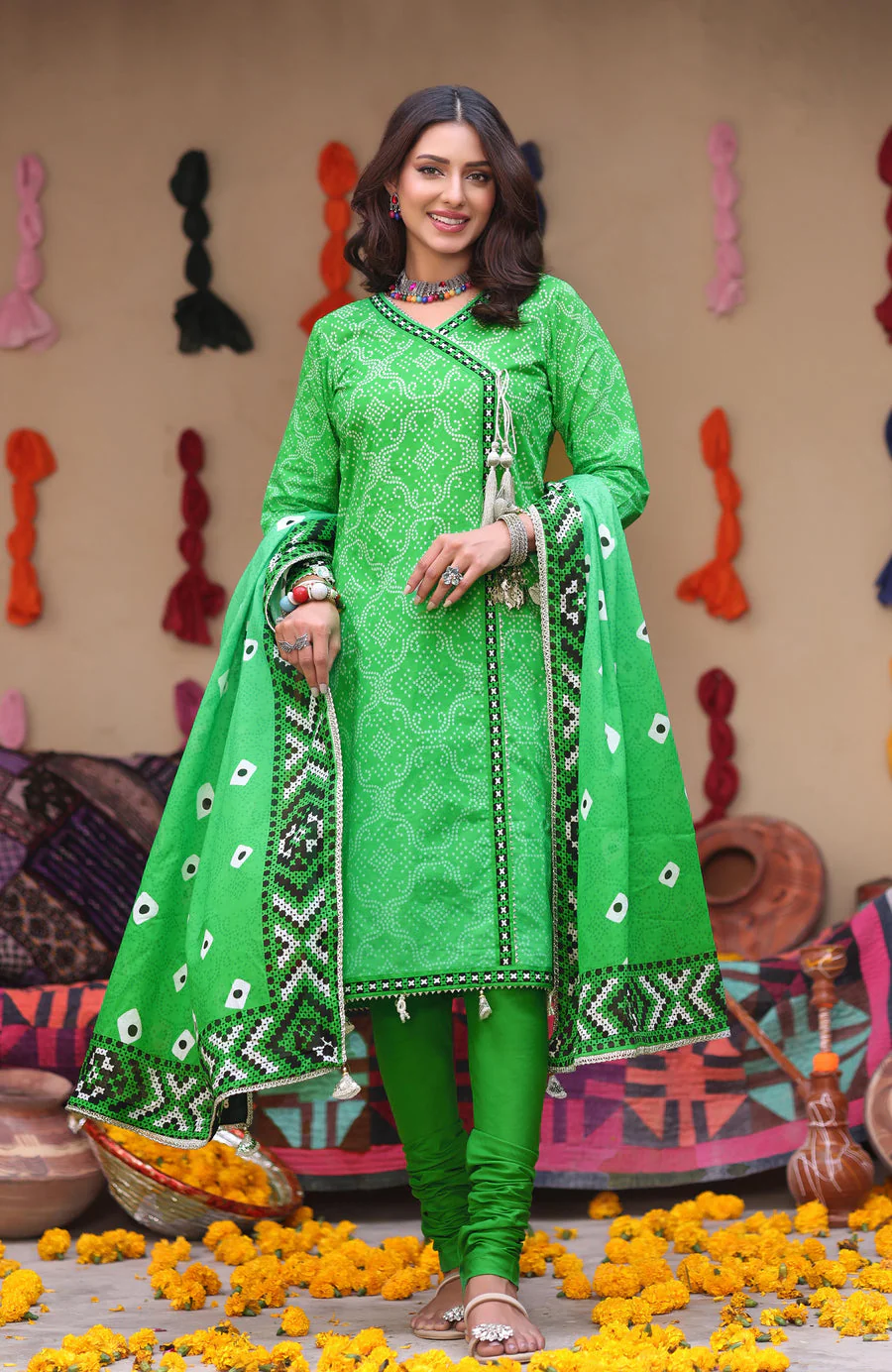 Alzohaib CHS-25-04 Colors Chunri 2026