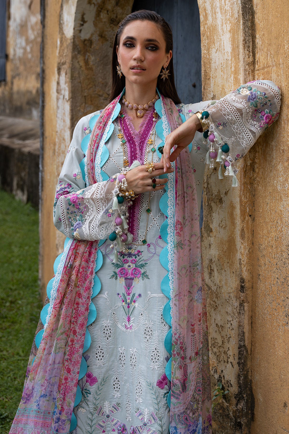 Annus Abrar Amafah Neroli Luxury Lawn 2026 - Image 2