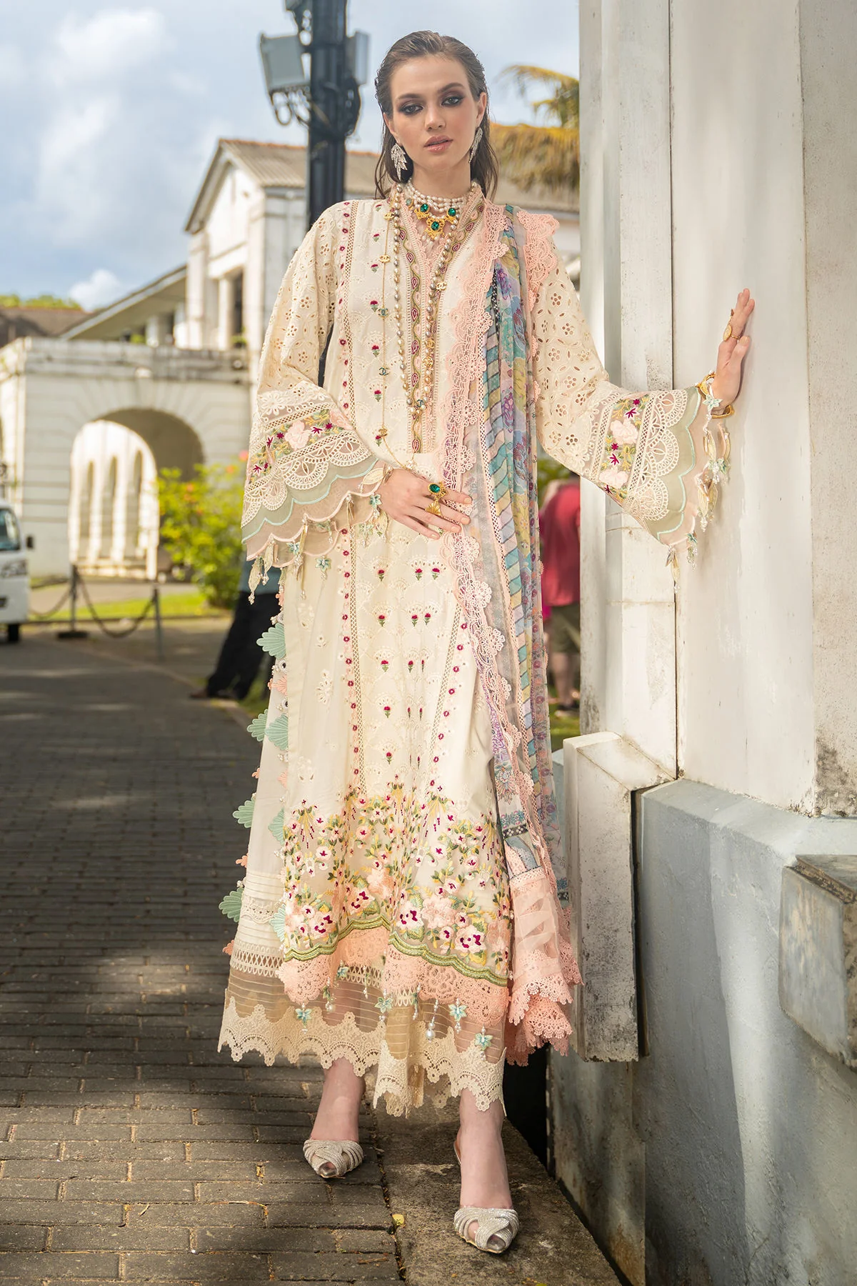 Annus Abrar Amal Neroli Luxury Lawn 2026