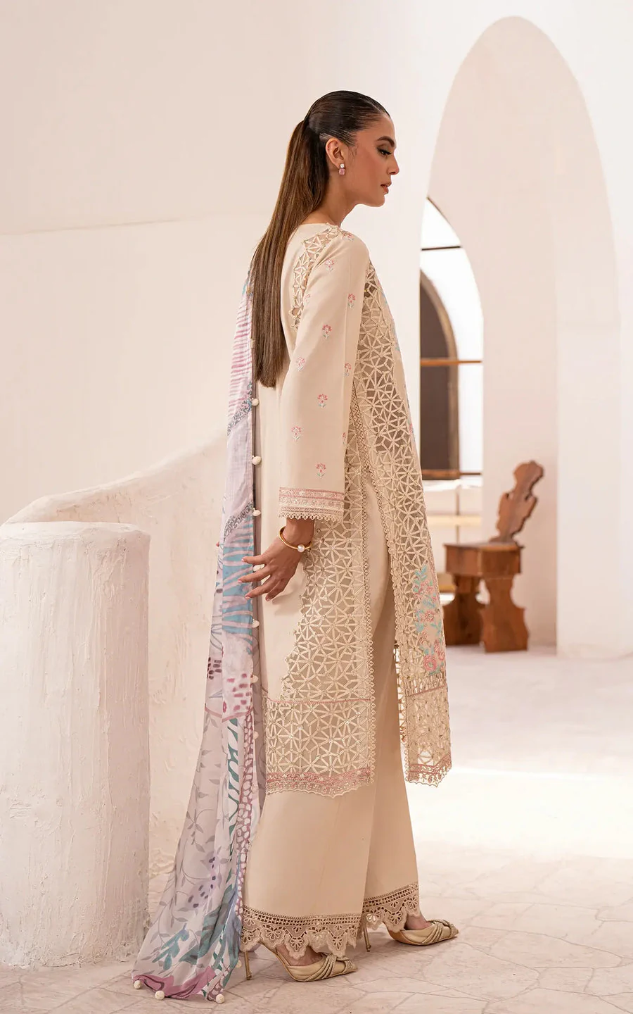 Asifa N Nabeel Ivory Bloom-(LEL25-04) Zaina Llimited Luxury Lawn 2025 - Image 2