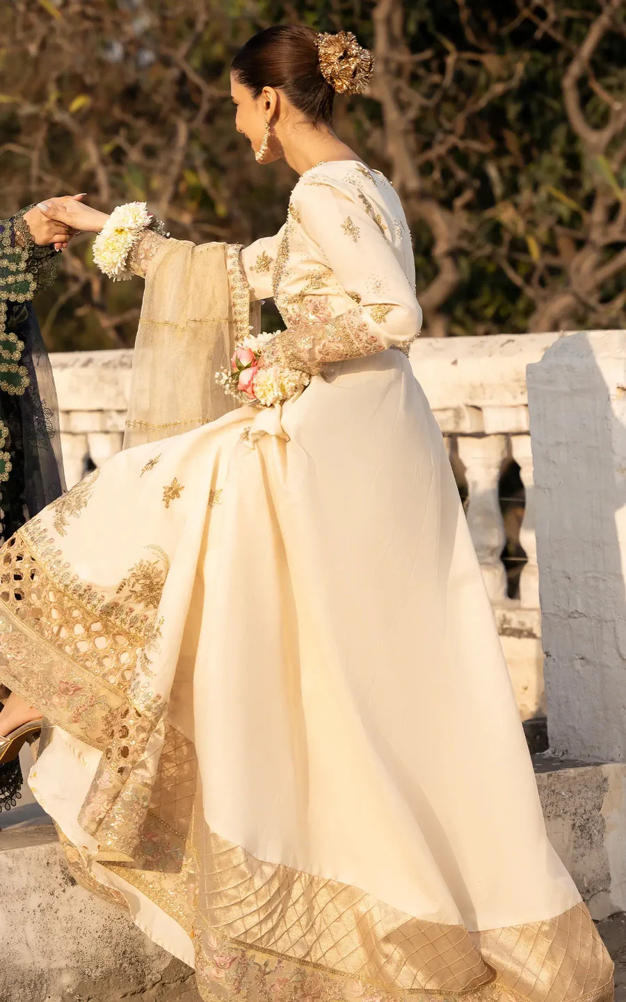 Asifa N Nabeel Motia-(SEF25-08) Sunehri Eid Festive Collection 2025 - Image 2