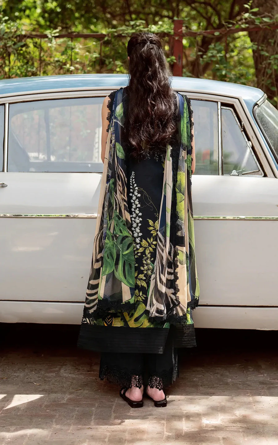 Asifa N Nabeel Secret Botanica-(YKL25-05) Yakin Summer Lawn 2025 - Image 2