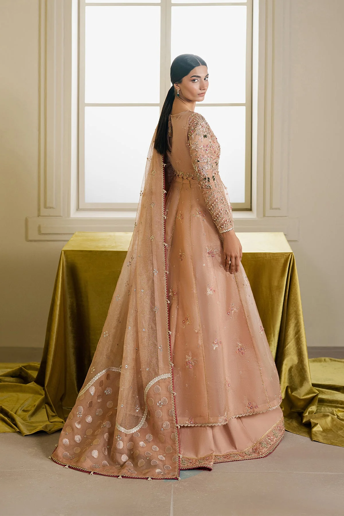 Ayzel Auralis Solaris Wedding Formals 2025 - Image 2