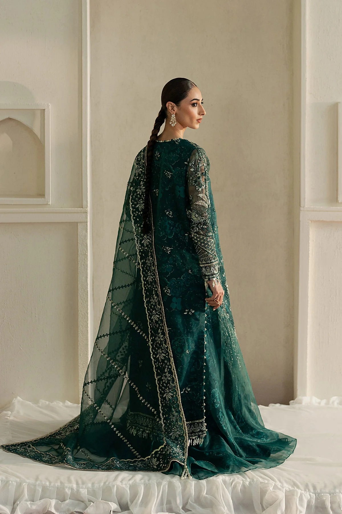 Ayzel Nazrana Pehli Nazar Festive Collection 2026 - Image 2