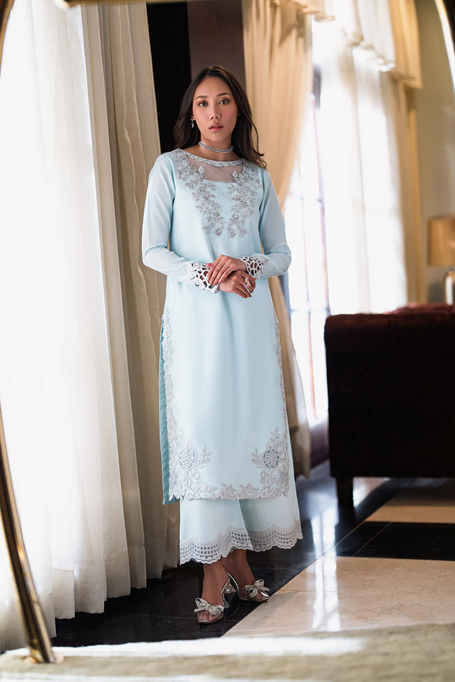Azure Arctic Glow Diva 2025 - Image 2