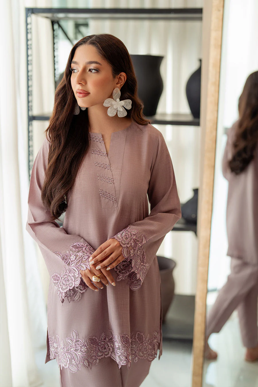 Azure Dusky Rose Chic Essentials 2025 - Image 2