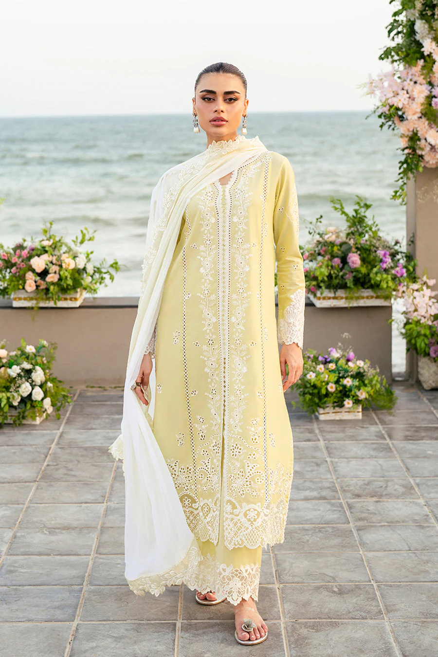 Azure Imperial Saffron Luxury Lawn 2025