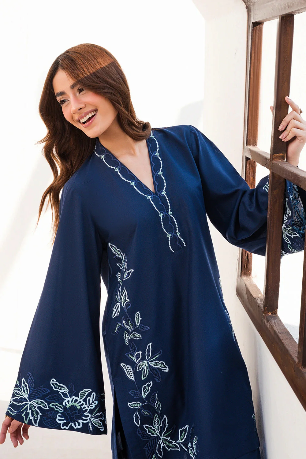 Azure Ink Drip Chic Essentials 2026 - Image 2