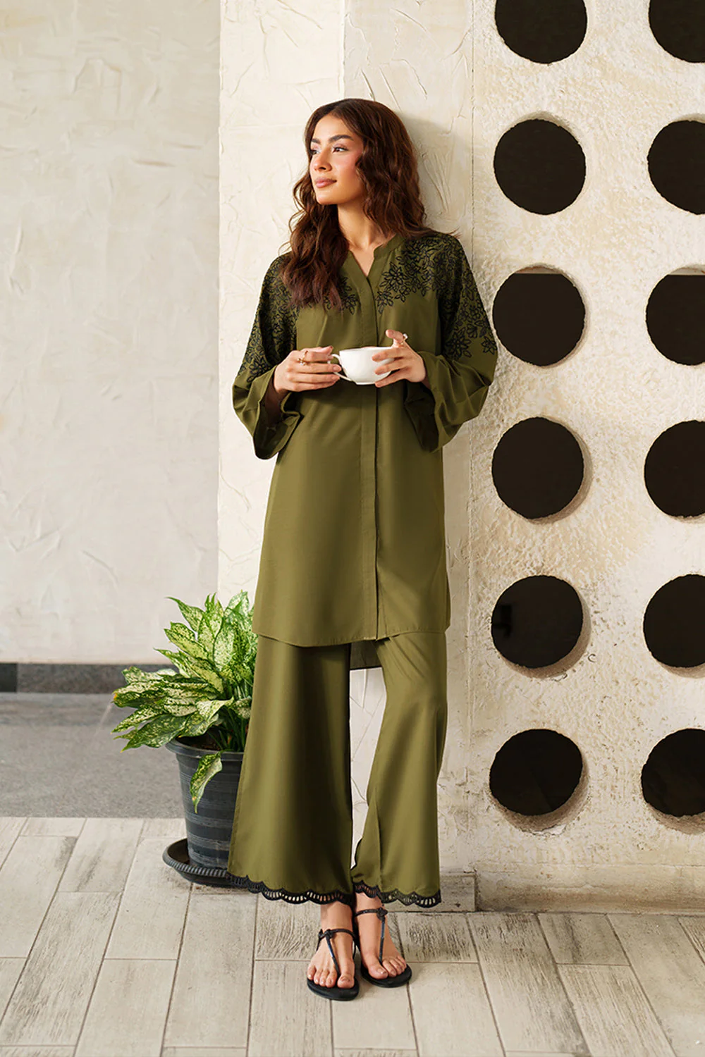 Azure Jungle Drip Chic Essentials 2025