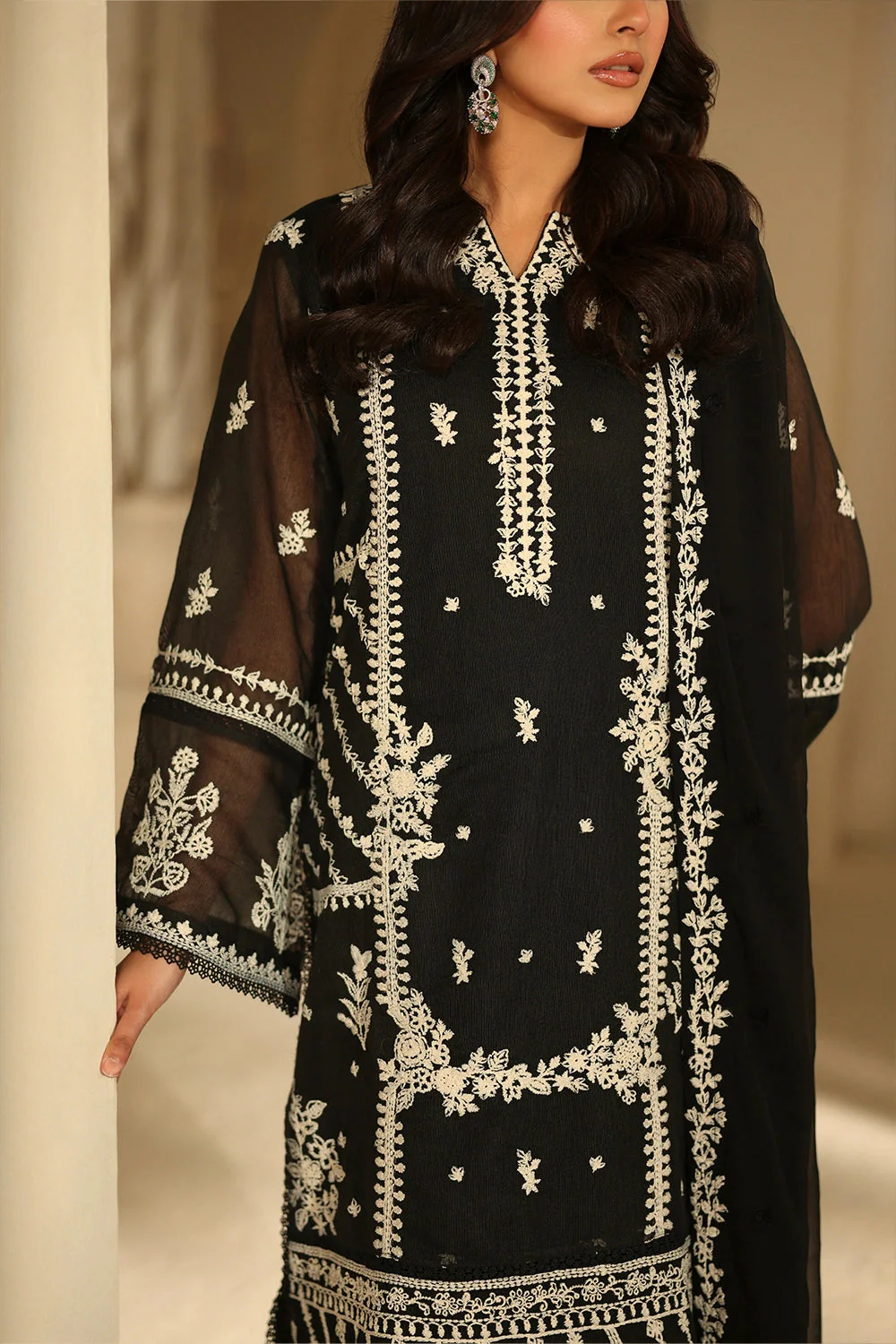 Azure Noir-Enchante-3 Luxe Collection 2025 - Image 2