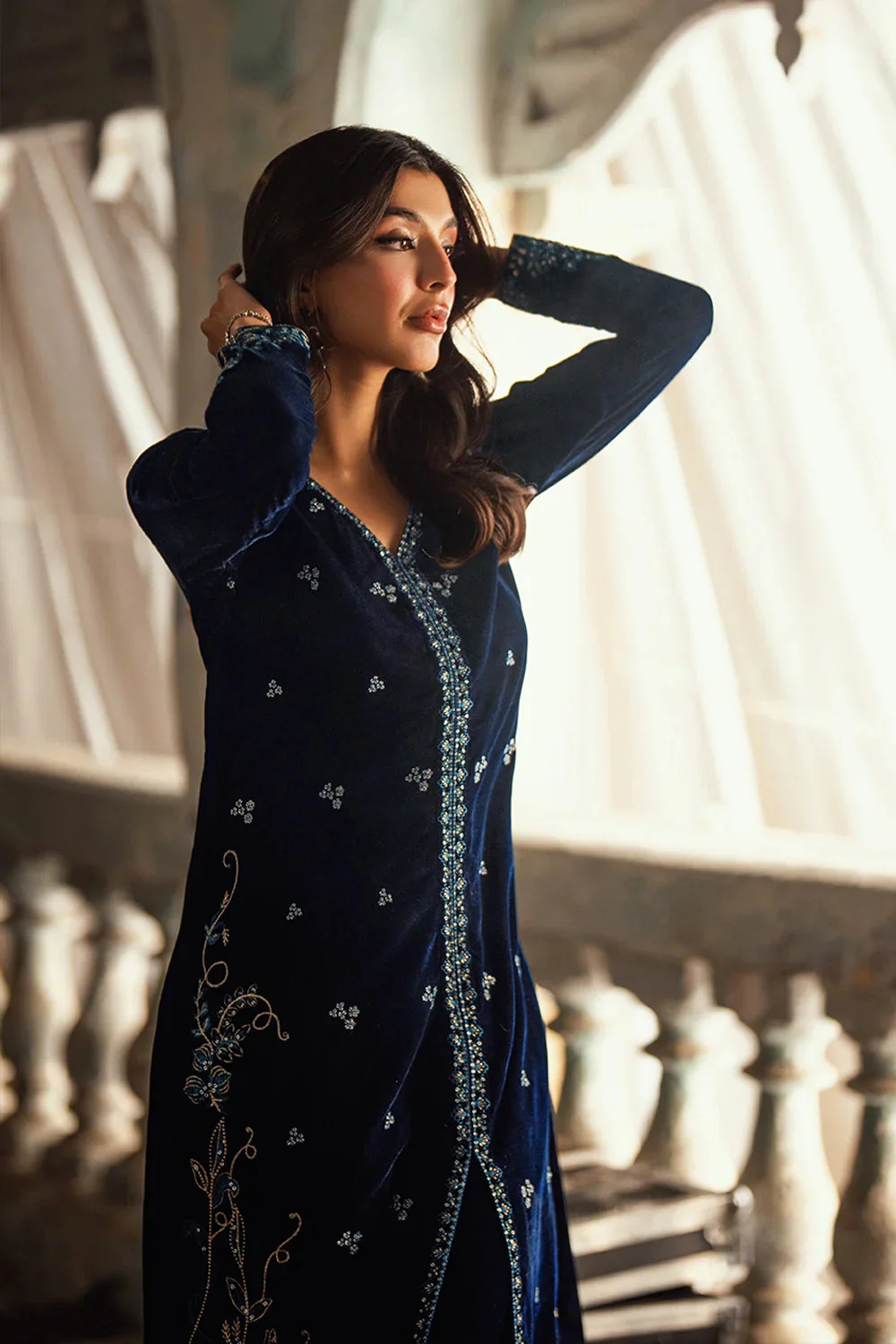 Azure Sparklyn - 4 Exclusive Luxury Velvet Collection 2025 - Image 2
