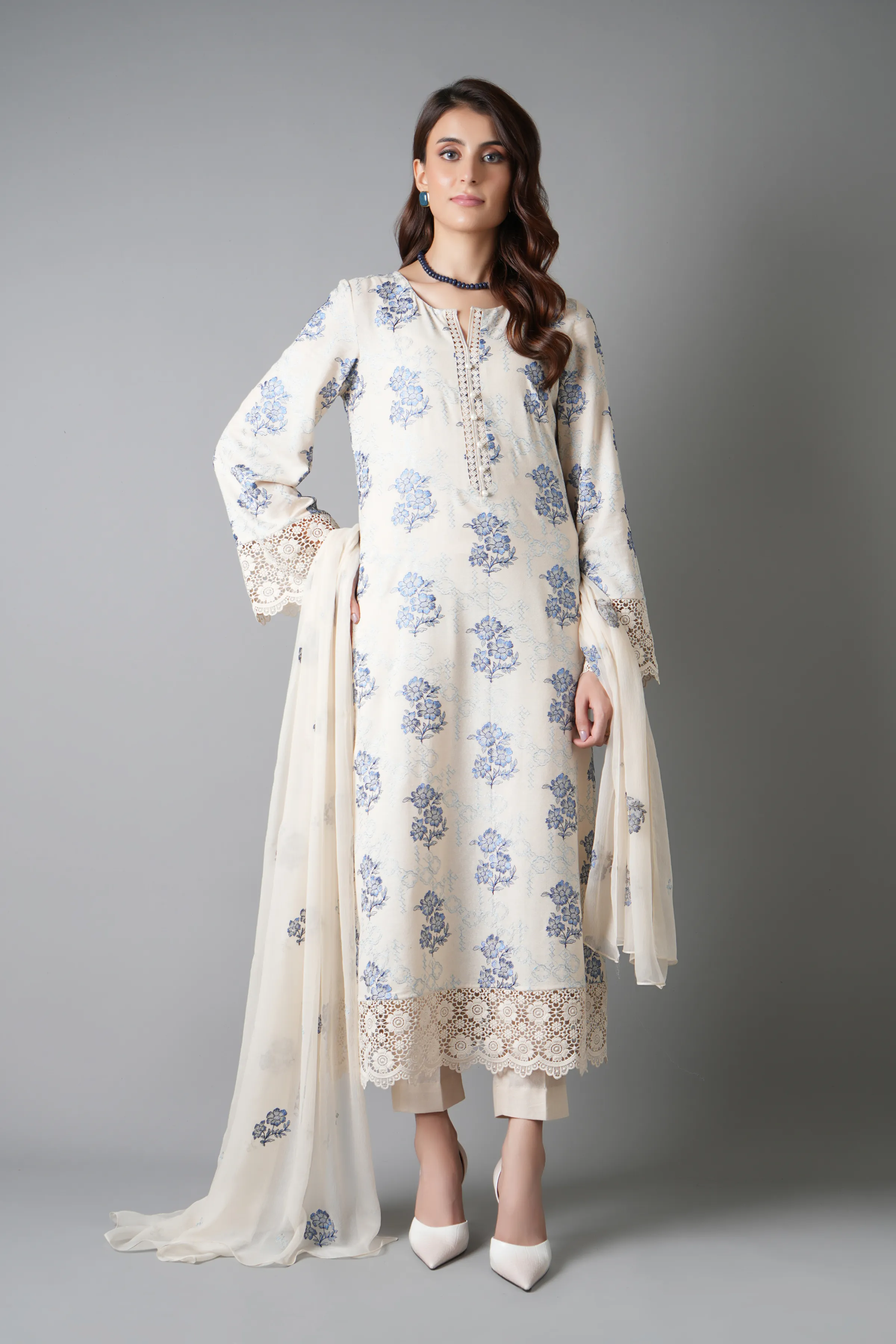 Bareeze Dazzling Glimmer-OffWhite Winter Casual Collection 2025