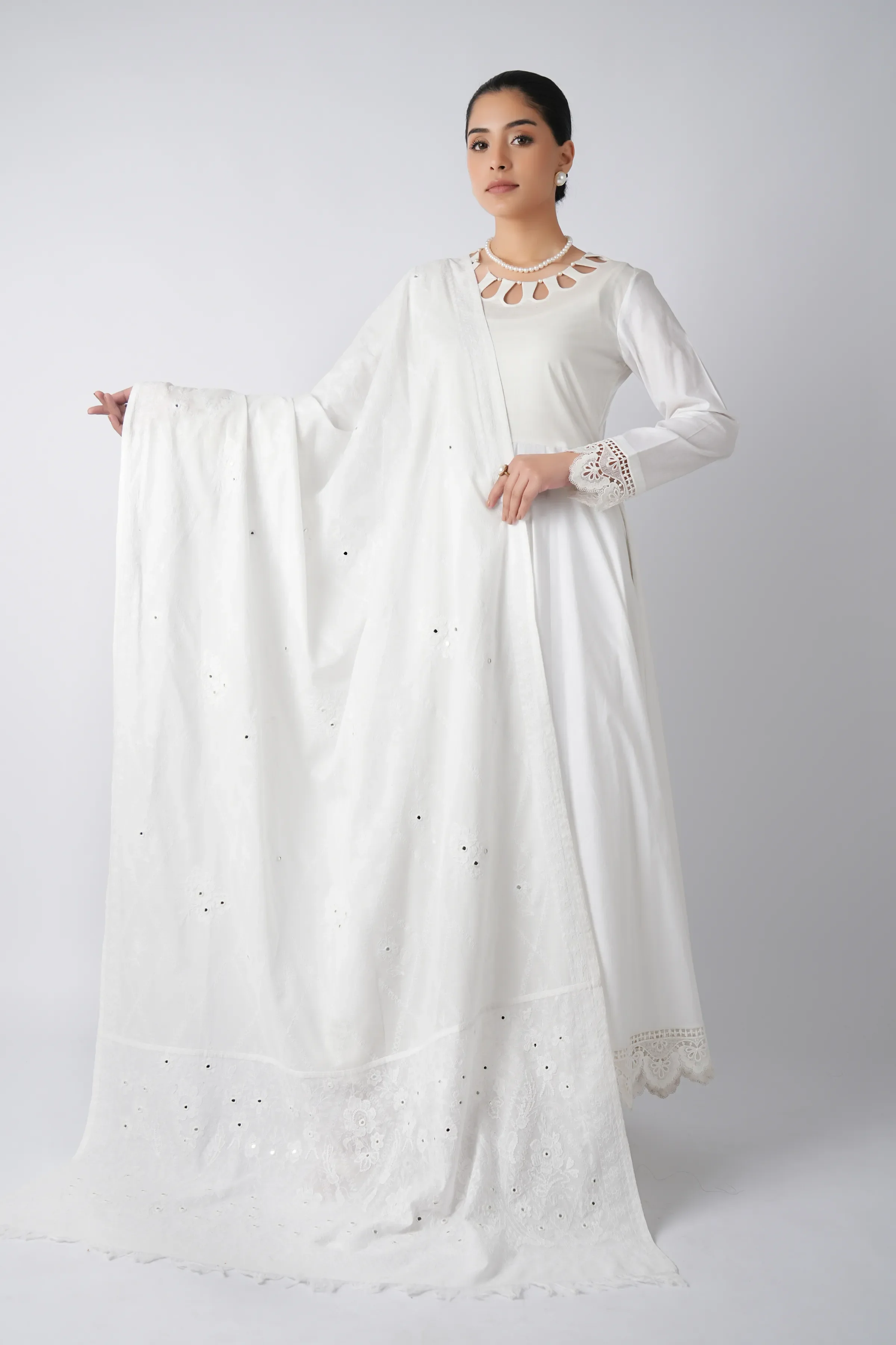 Bareeze MC1359 Off White Summer 39 2026