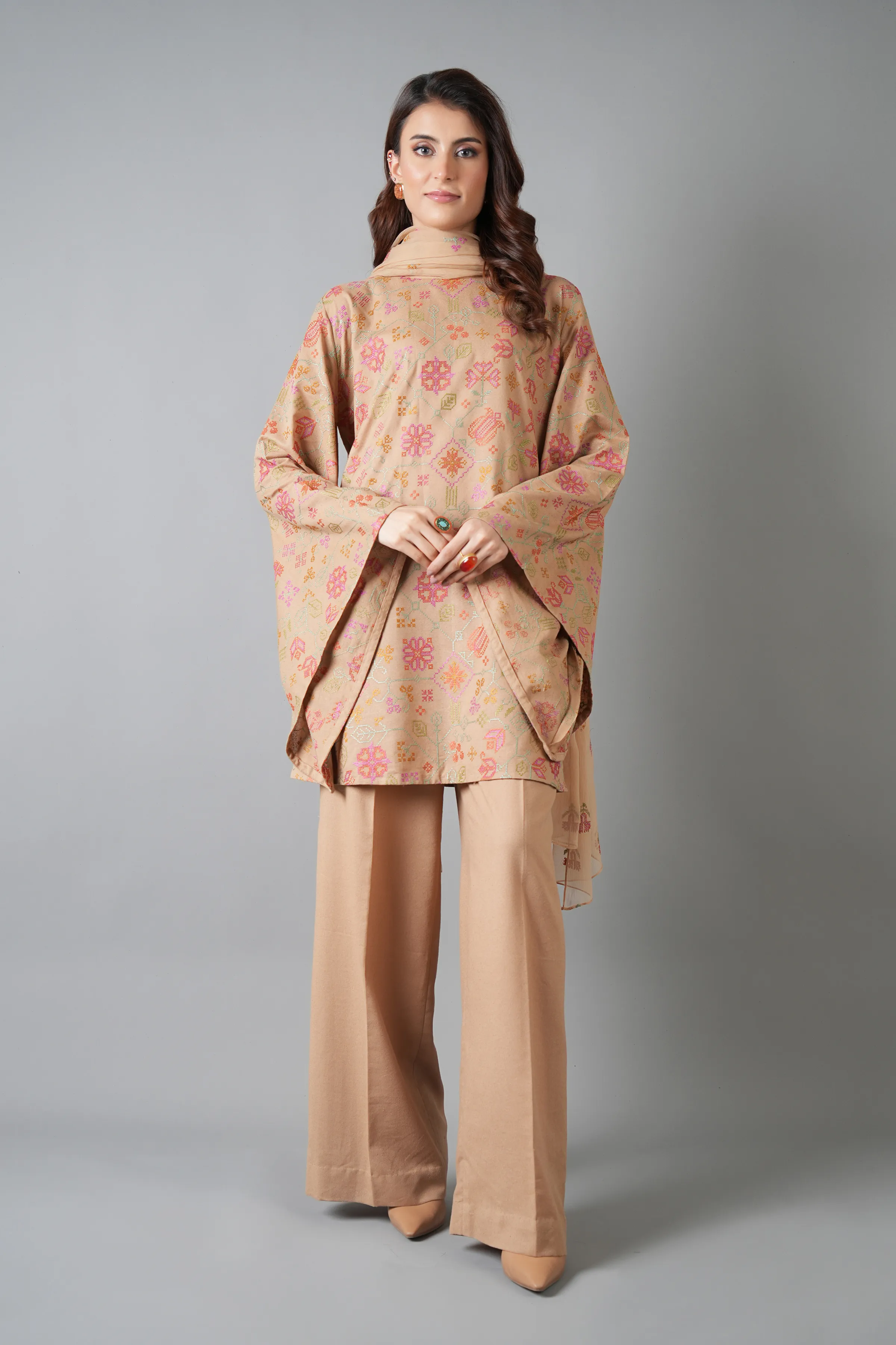 Bareeze Naqoosh-E-Gulistan-Beige Winter Casual Collection 2025