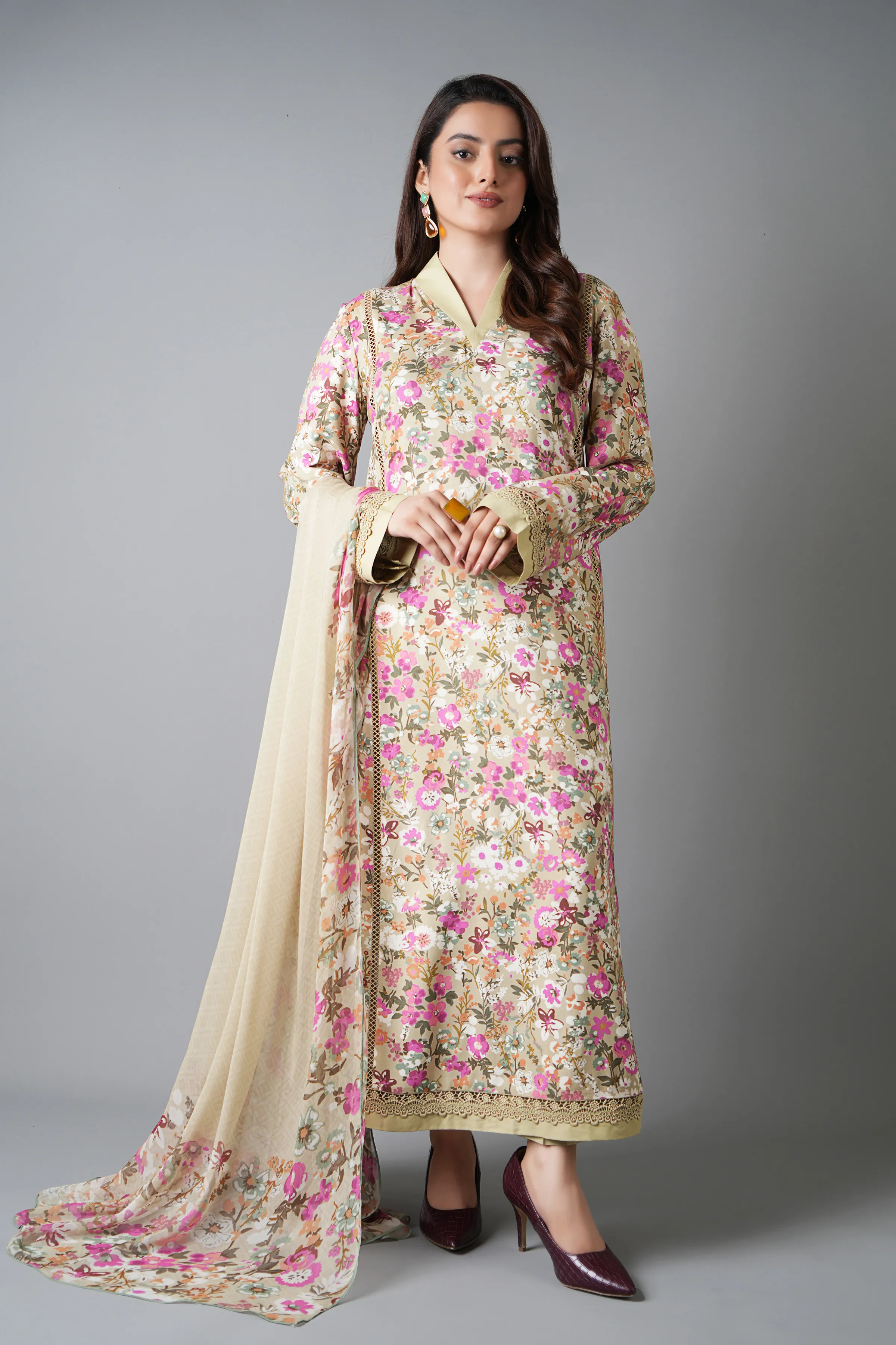 Bareeze Printed-2117 Premium Printed Winter Collection 2025