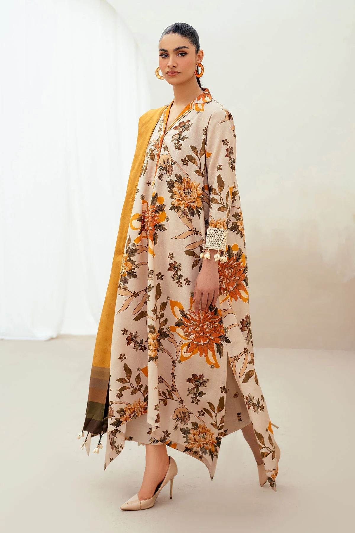 Baroque Digital Printed Khaddar SF-4020 Winter Collection 2024 - Image 2
