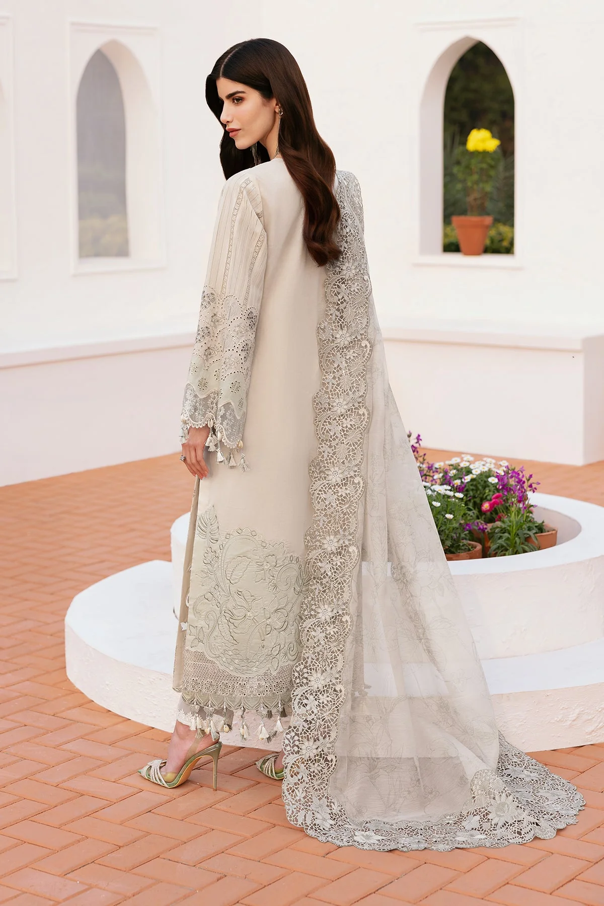 Baroque EL-D04 Eid Lawn 2025 - Image 2