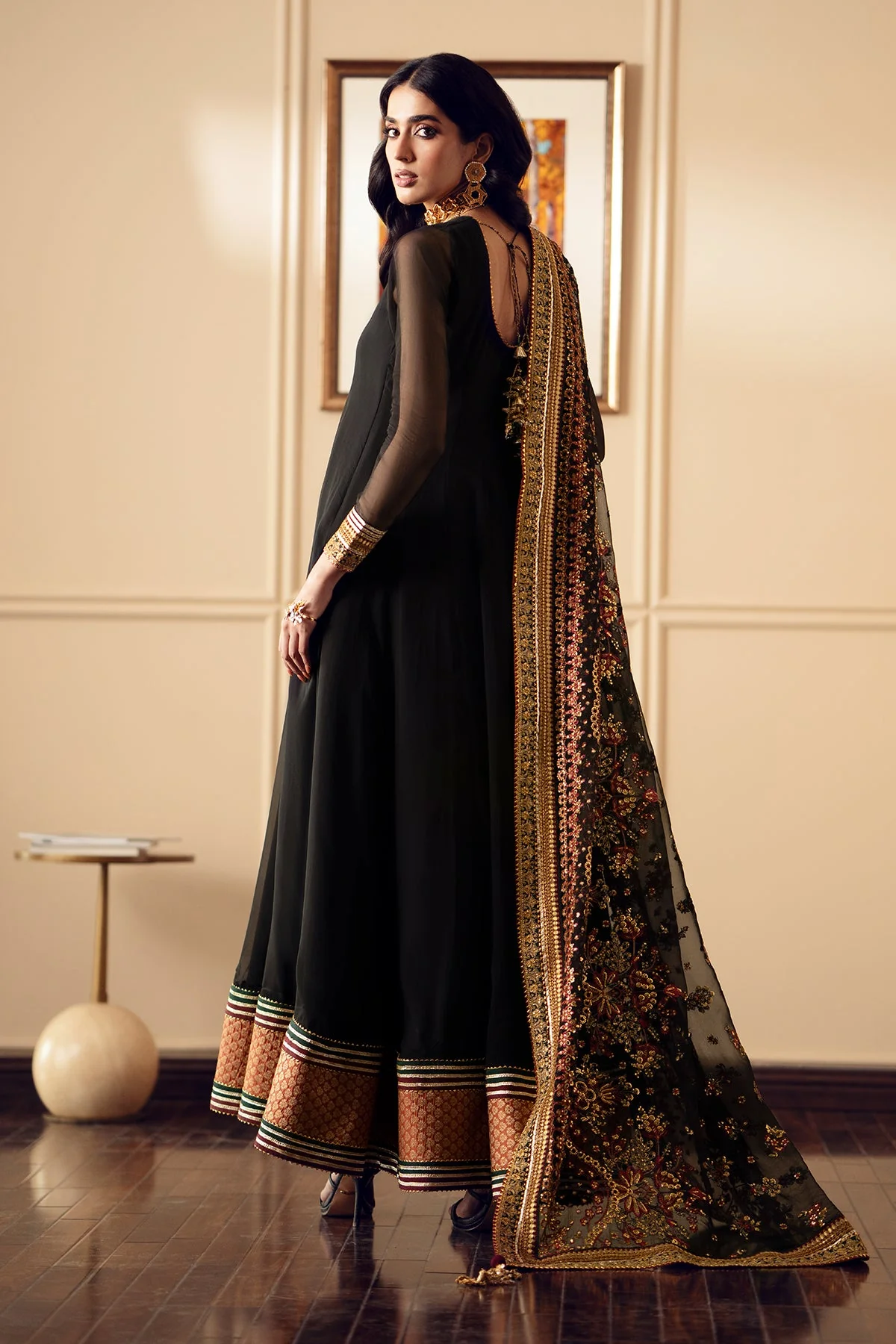 Baroque Embroidered Chiffon PR-892 Formal Pret 2024 - Image 2