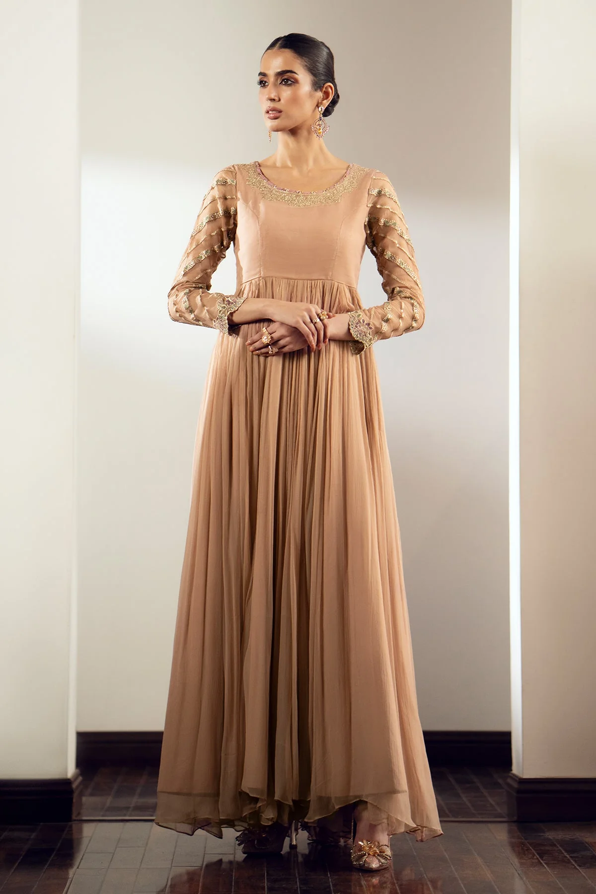 Baroque Embroidered Chiffon PR-898 Formal Pret 2024 - Image 2