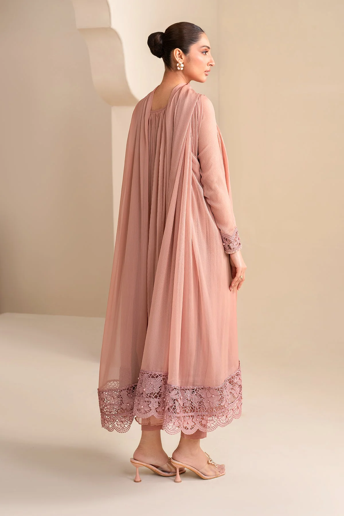 Baroque Embroidered Chiffon PR-923 Formal Pret 2024 - Image 2