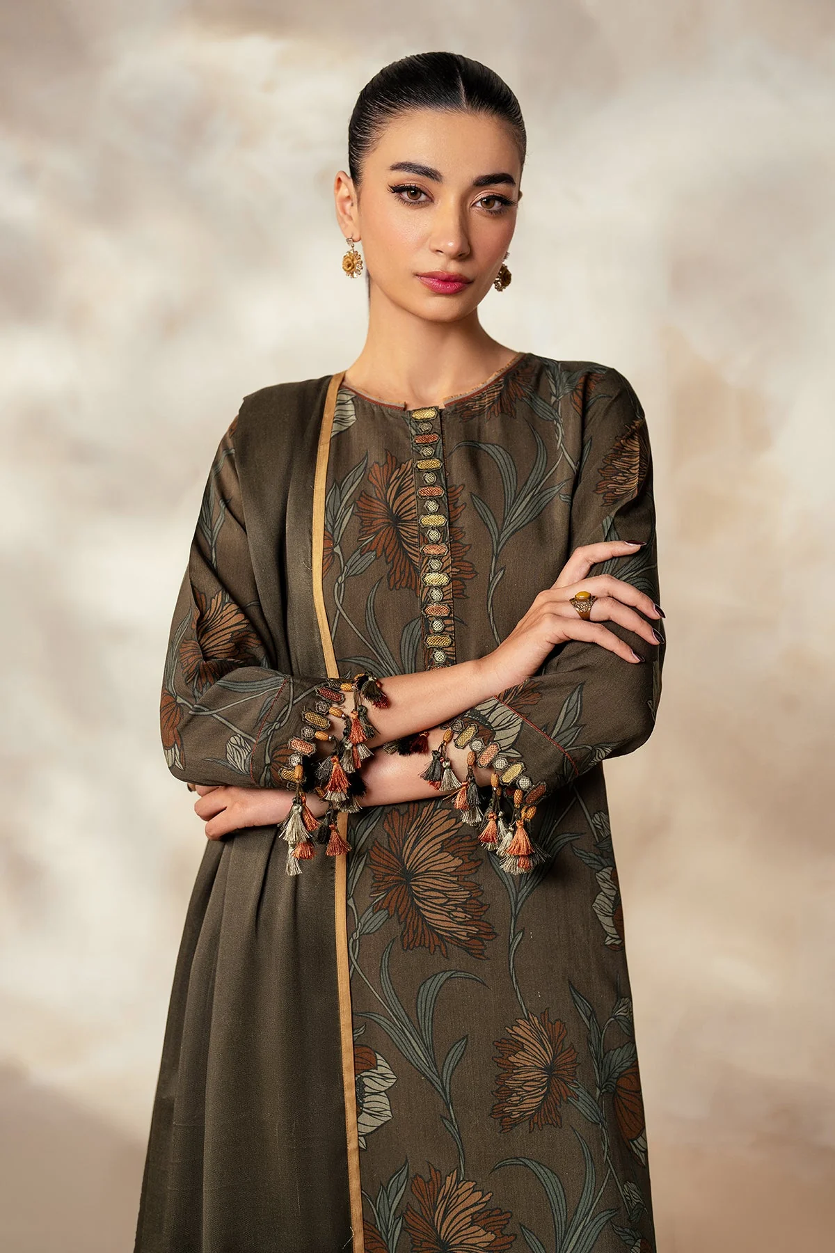 Baroque Embroidered Khaddar SF-4028 Winter Collection 2024 - Image 2