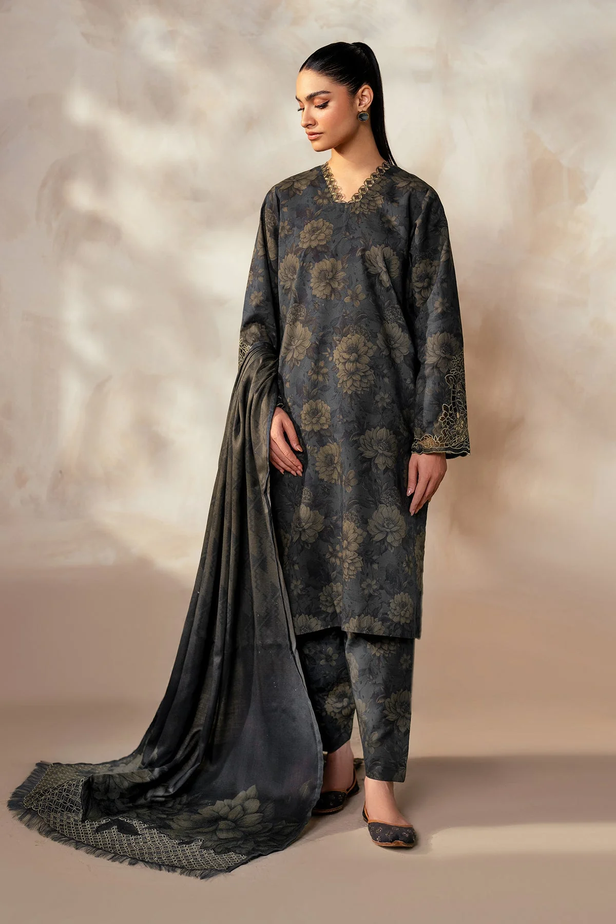Baroque Embroidered Khaddar SF-4029 Winter Collection 2024