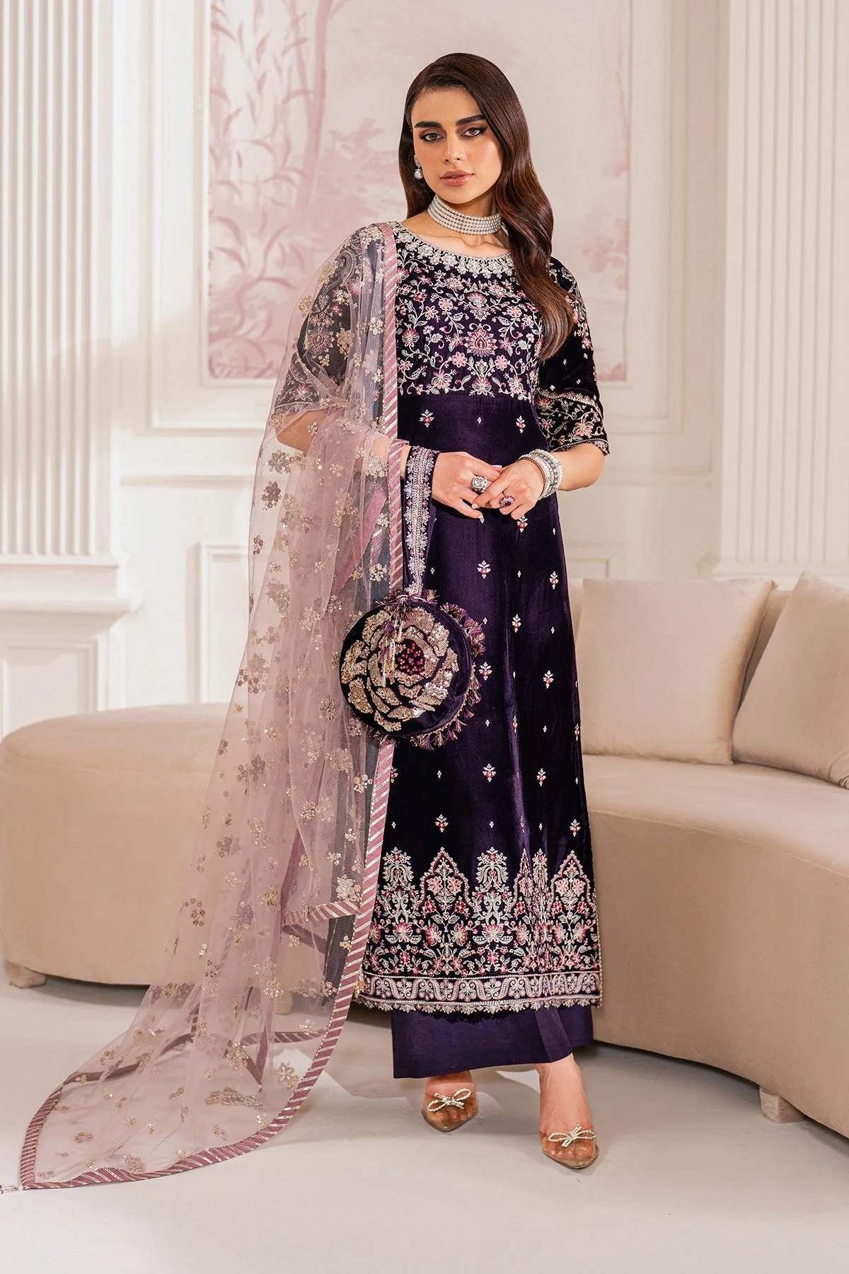 Baroque SF-750 Embroidered Velvet Prets 2024