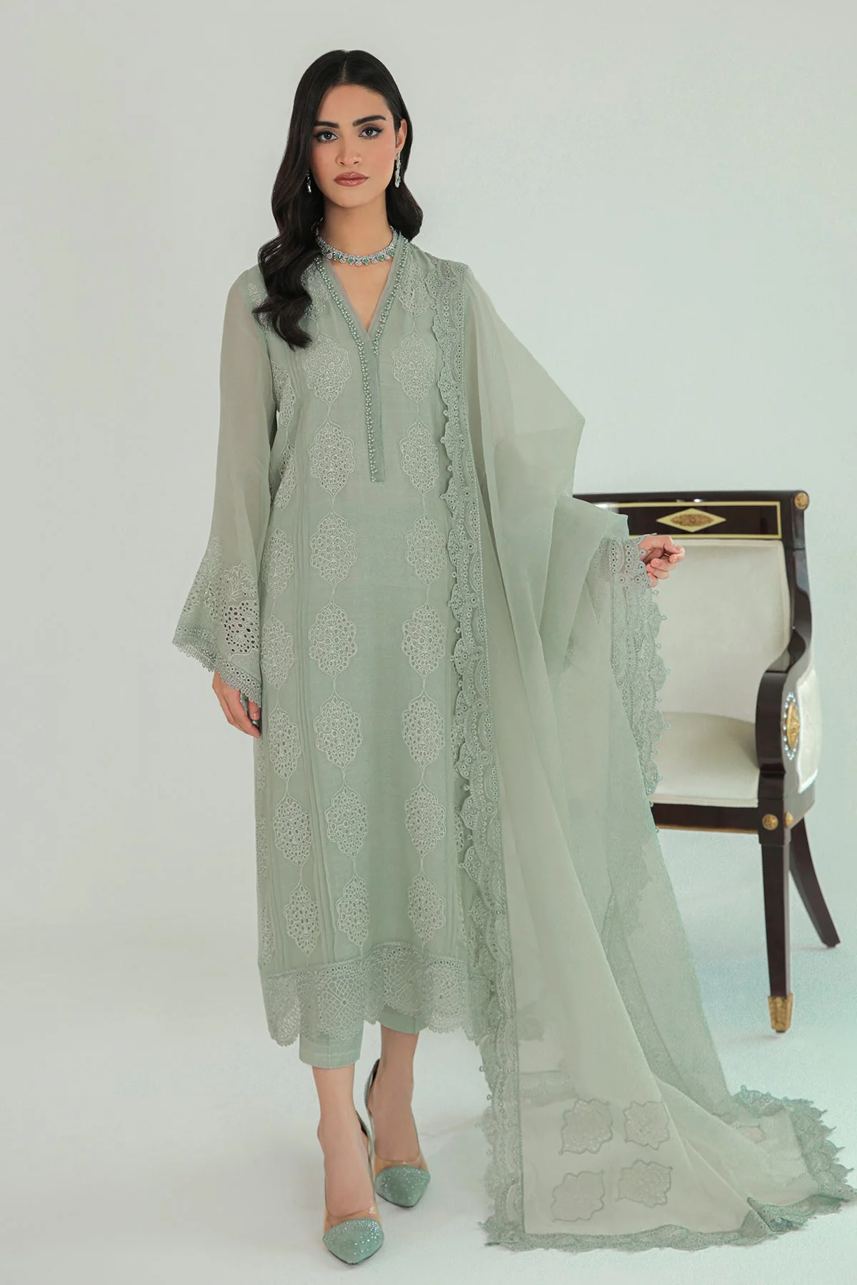 Baroque UF-234 Embroidered Formals 2025