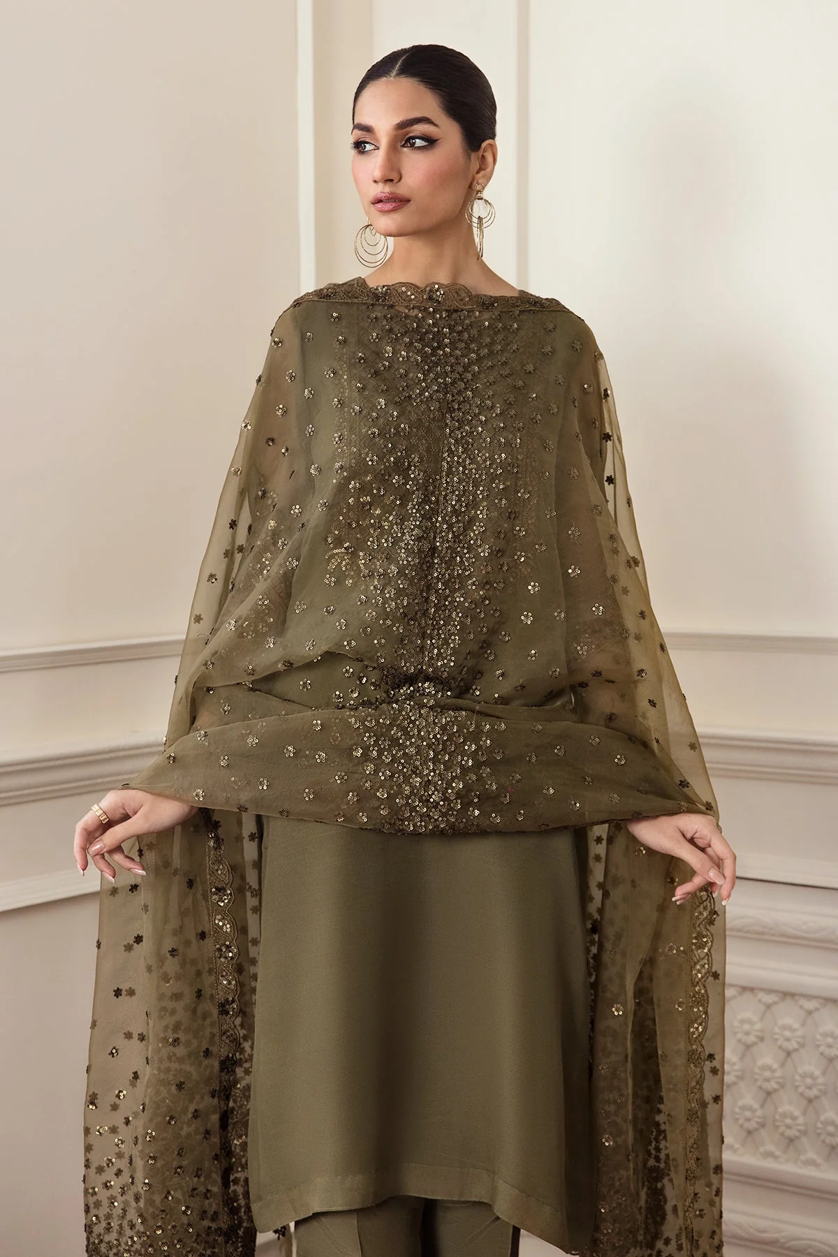 Baroque UF-295 Embroidered Formals 2025