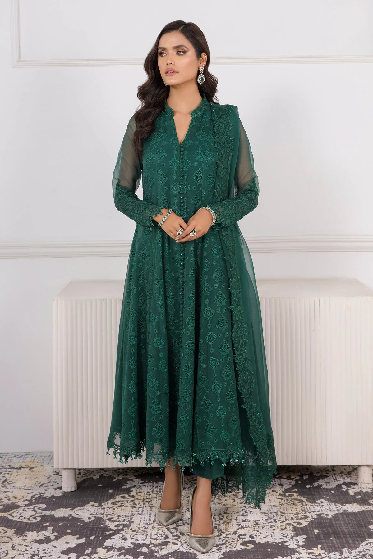 Baroque UF-339 Embroidered Formals 2025