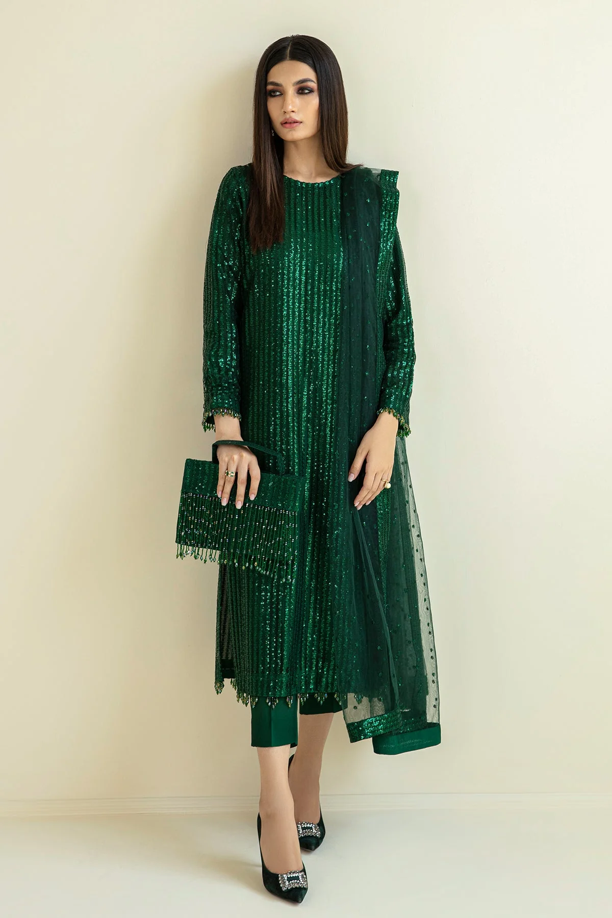 Baroque UF-386 Embroidered Formals 2025