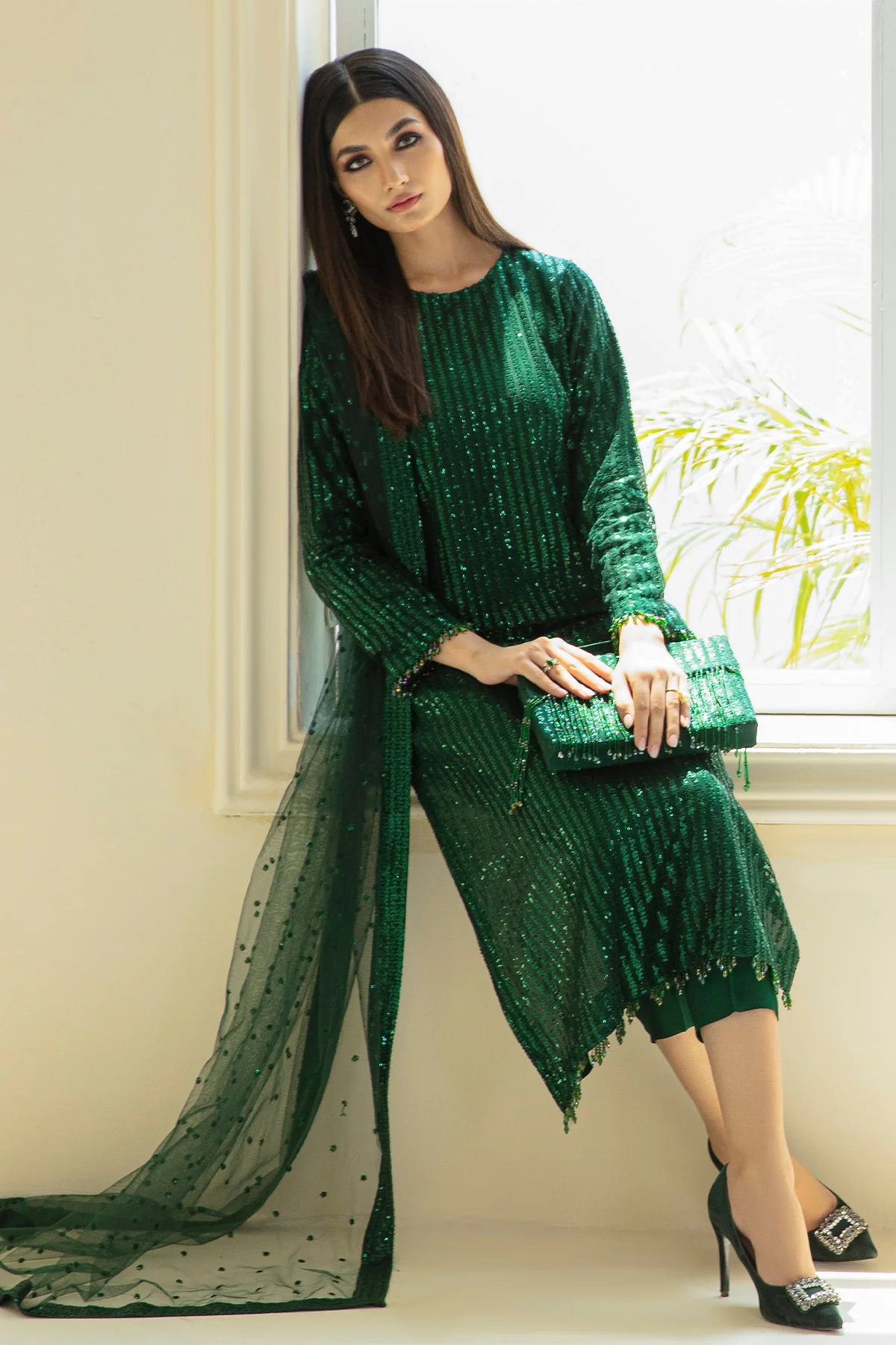 Baroque UF-386 Embroidered Formals 2025 - Image 2