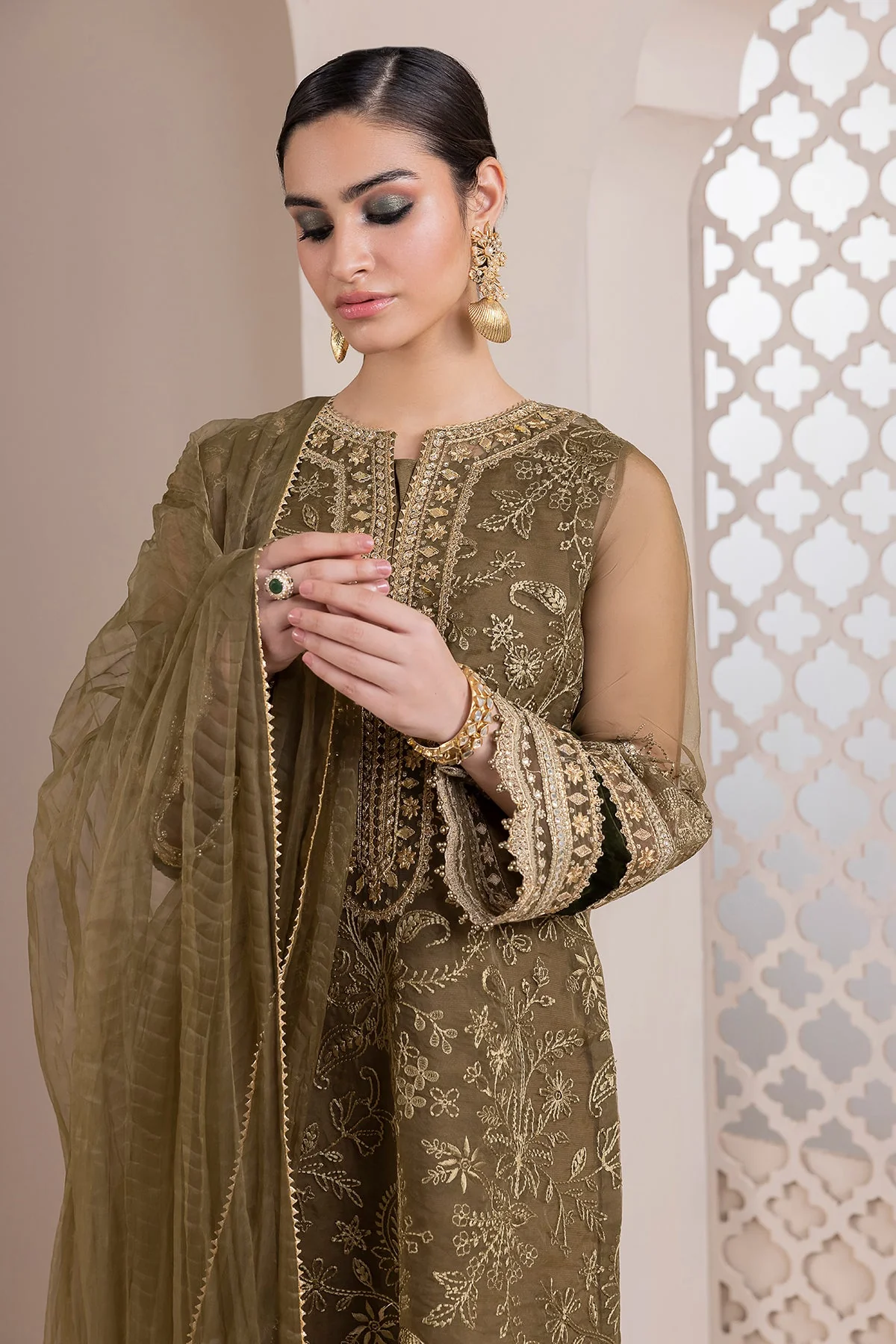 Baroque UF-414 Embroidered Formals 2025 - Image 2