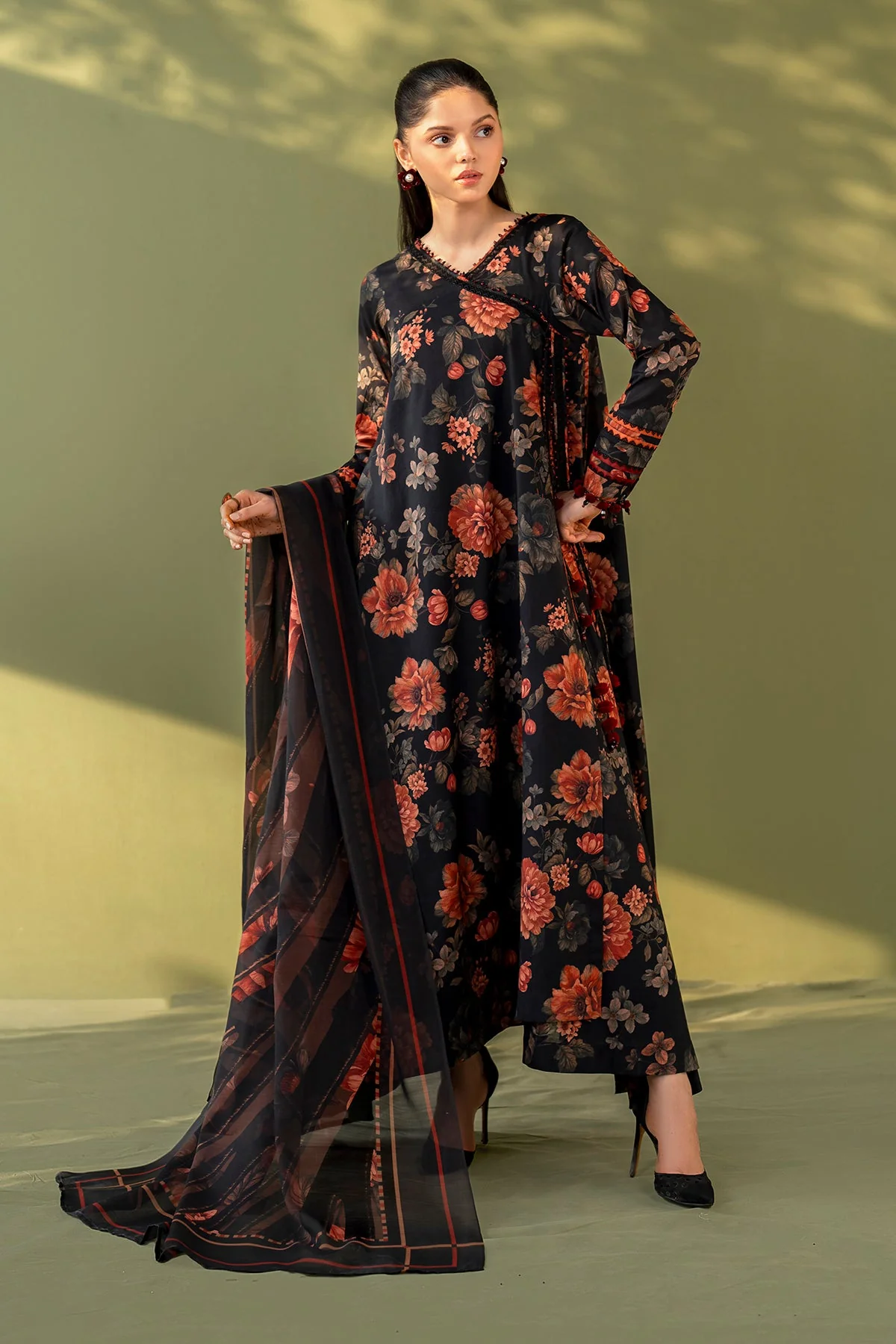 Baroque UF-4172 Summer Lawn Collection 2026