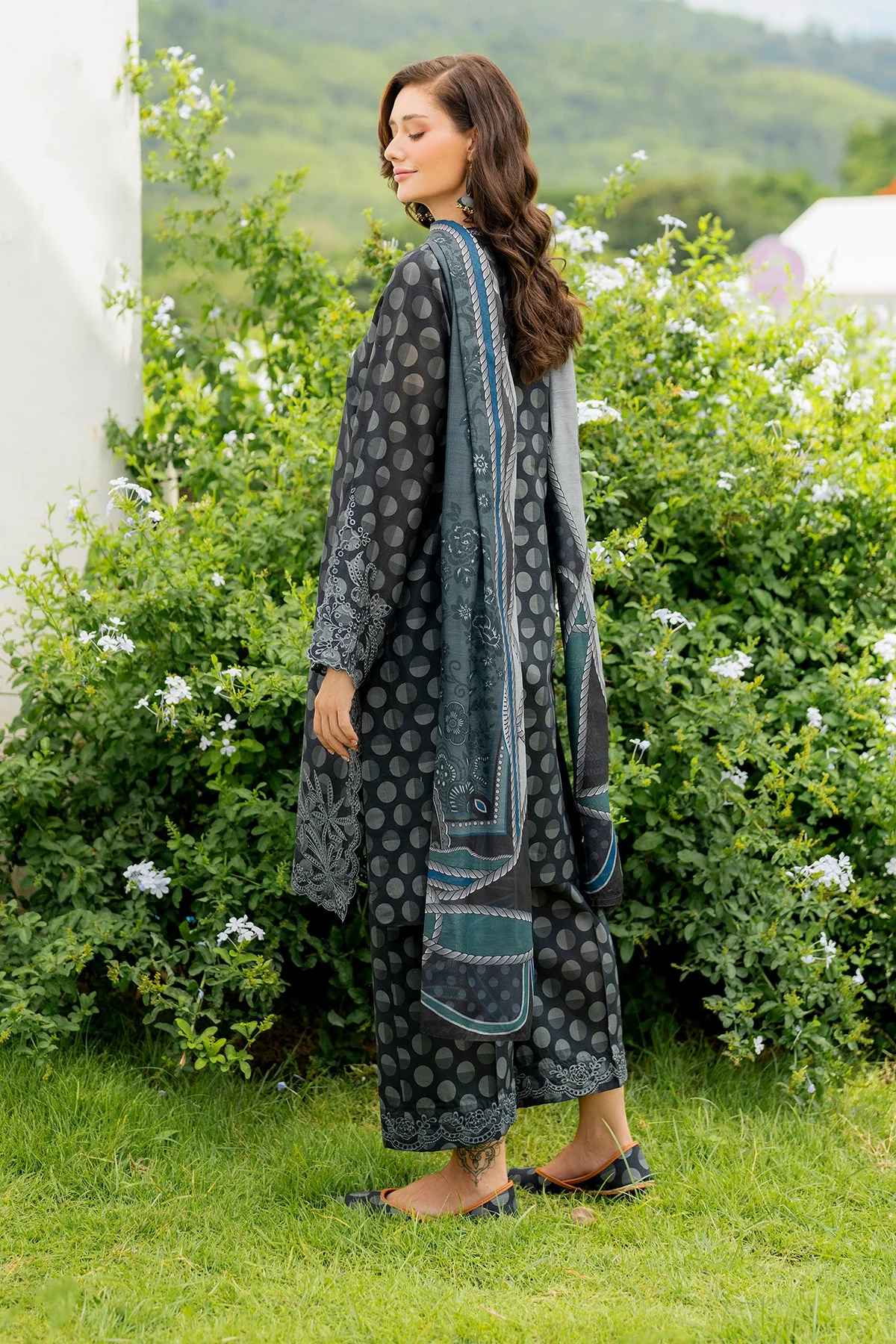 Baroque UF-4216 Summer Lawn 2025 - Image 2